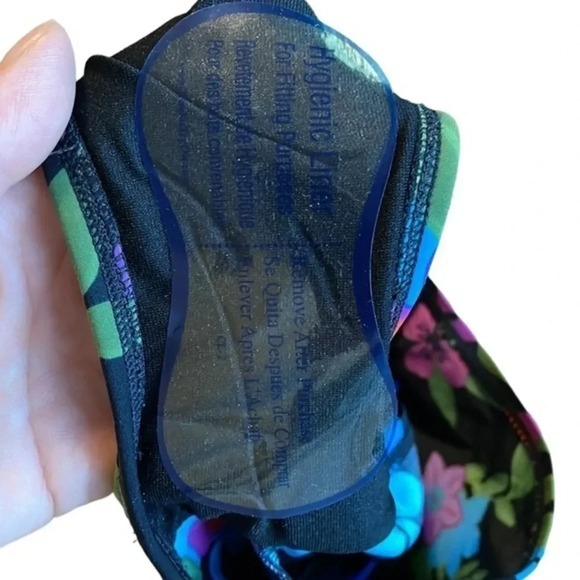 L.L. Bean Black Tropical Floral Print Slimming Swimsuit - Picture 5 of 7